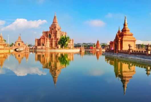 【瑞丽包车游】一寨两国+莫里瀑布+独树成林+总佛寺+姐告口岸【包车游,可以随心所欲，景点可以自由调整】