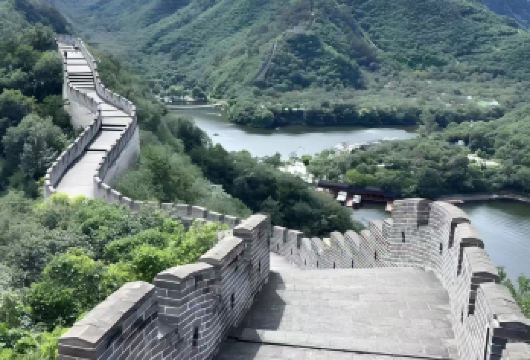 北京黄花城水长城一日游：英语/俄语/法语/西班牙语向导任选【1.[灵活出行]私人小包团自由选择】