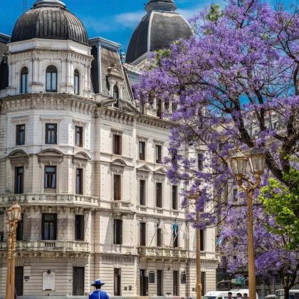 布宜诺斯艾利斯+雷科莱塔区 + 法国风情街+帕勒莫玫瑰园一日