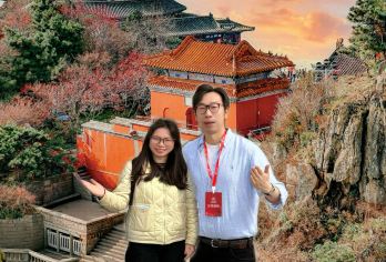 【击穿价·好评3K+】泰山风景区+玉皇顶一日游上门接免排队【1.4m以上学生购买成人票，持学生证可退57元，60岁以上免票请拍老人价！（免排队是指泰山首道门票）】