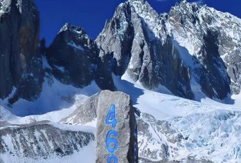 玉龙雪山大索道冰川公园4680+蓝月谷一日游【[优质小团]6-8人团，可选择看日照金山，丽江古城及束河古镇周边免费接送，旅途无忧~】