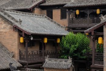 晋城博物馆+皇城相府+玉皇庙+关帝庙+青莲寺一日游中英文服务【西溪庙内宋塑娉婷，铁佛寺中明王怒目，山羊头石窟梵影，晋城三珍隐山野】