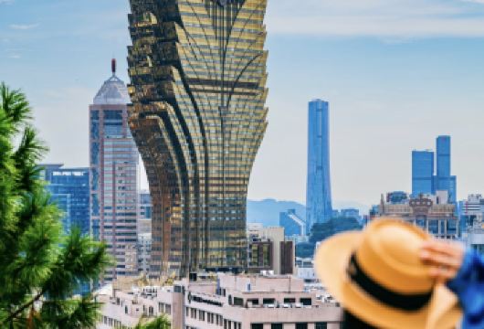 【赏澳门美食】新年光影·大三巴+巴黎人铁塔+赠流量卡【[澳门纯玩团]一手地接资源，确保品质，打造真正的纯玩团，支持多地出发，轻松开启旅程。】