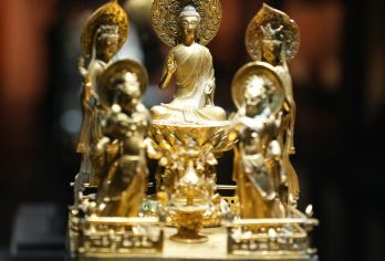 西安博物院【猩咖说|包团/拼团2H趣讲|含门票耳机】【[一单一团]独立小包团服务一对一，提供蓝牙讲解耳机，品质有保障】