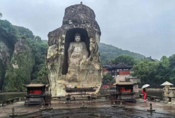 绍兴柯岩风景区+鉴湖+鲁镇纯玩半日游【人工讲解】【[品质出游]全程纯玩，专业导游深度讲解。】