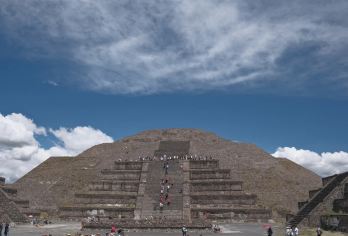 墨西哥墨西哥城市区网红景点打卡查普尔特佩克等-包车一日游【精选热门景点，高效游玩不走回头路，深度了解文化内涵，贴心服务保障，轻松享受旅程，性价比超高的旅行。】