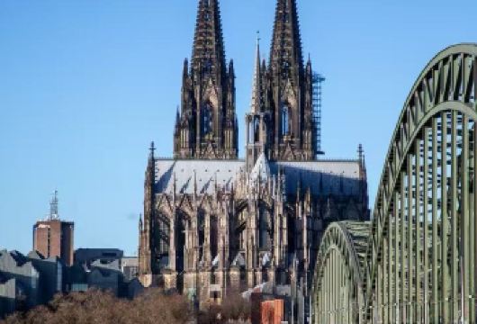 科隆：定制包车一日游【可自选市区景点+中文司机上门接送】【专车出行 -随心旅行-出行时间可自订】