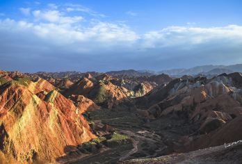 张掖平山湖大峡谷+七彩丹霞一日游【长时停留看日落·上门接】【[品质保障]平台高价、保证服务质量、绝无任何套路、行程内容清楚明了、包含与不包含项目一目了然】