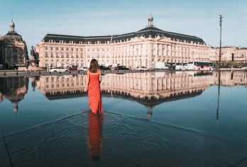 法国波尔多拉菲酒庄+玛歌酒庄+拉图酒庄一日游中文包车【波尔多酒庄包车深度之旅】