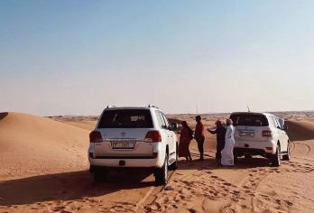迪拜沙漠营地一日游（网红沙漠冲沙体验、沙漠特晚餐、骑骆驼、）【（精选服务）当地口碑地接团队、专业司机、中文在线客服全程服务】