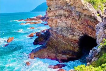 深圳盐田海滨栈道+大梅沙+中英街+鹿嘴山庄+杨梅坑含中餐【深圳醉美溪谷-杨梅坑浪漫气息的滨海休闲带】