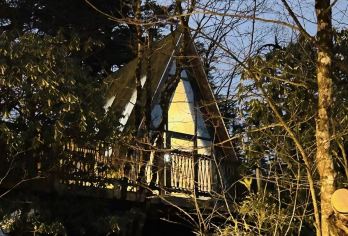 【学生专享·探仰星空】雷动烟云·星空营地+峨眉山门票【帐篷之中，探索星空之美】