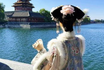 北京故宫博物院一日游【故宫门票+导游精讲+可选小团】【精选5-10年或新晋高分专业故宫精讲导游，历年多次荣获客人的真挚好评！】