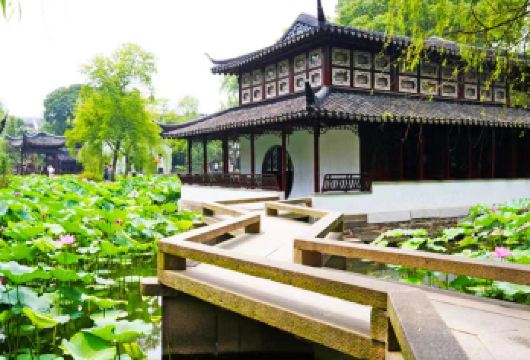 苏州拙政园+苏州园林博物馆+虎丘山风景名胜区+山塘街一日游【一车到底 不换车 不换导 全程讲解！天天开班，苏州出发古城区内2人起，免费接】