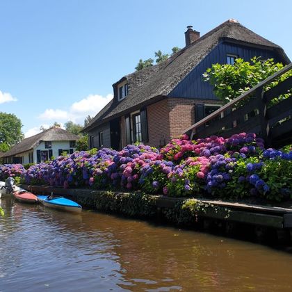 荷兰阿姆斯特丹羊角村一日游