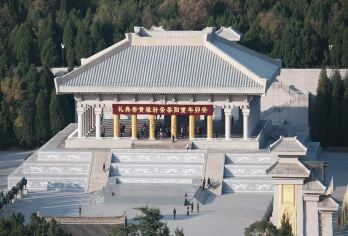 陕西黄河壶口瀑布+黄帝陵+南泥湾风景区一日游【3人起发团】【酒店上门接送，省去倒车劳累】