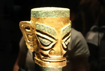 广汉三星堆博物馆一日游【感古蜀之奇韵/资深精讲/纯玩无购物】【1.[深度讲解]专业团队，趣味讲解，听得懂的神秘宝藏】