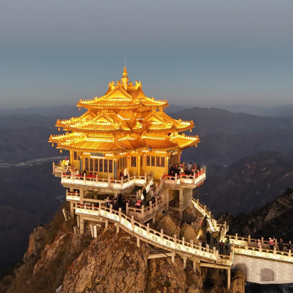 可看夜景上门接2-8人拼车·老君山十里画屏金顶纯玩一日游