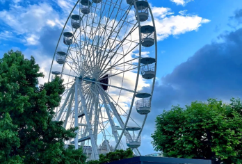 日内瓦万国宫+日内瓦湖+圣皮埃尔教堂【探秘阿尔卑斯眼泪与心跳【[日内瓦时空巡礼]漫步湖光山色间，解码百年人文经典 —— 打卡万国宫・圣彼得大教堂・花钟・大喷泉】