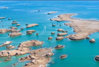 翡翠湖+乌苏特水上雅【 上门接送|纯玩无购物】【1，达人带队，精选线路，深度体验，创新玩法，贴心管家，摄影帮手，路上美景随走随停！】