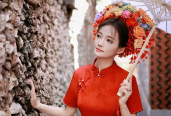 【16人精品小团】泉州蟳埔村+开元寺+西街+洛阳桥深度一日游【高性价比省心游：含全程专车、专业讲解，赠特色午餐，无需费心规划，轻松玩转泉州四大核心景点】