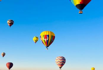 墨西哥墨西哥城市区网红景点打卡宪法广场等-包车一日游【精选热门景点，高效游玩不走回头路，深度了解文化内涵，贴心服务保障，轻松享受旅程，性价比超高的旅行。】