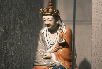 景德镇中国陶瓷博物馆一日游【我司负责约票+讲解】【含预约入园，稳定出票，约不上全额退款，携带好本人身份证，刷身份证直接入园】