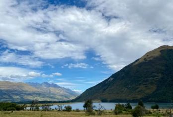 新西兰皇后镇+格林奇诺+天堂公路+红房子+天鹅湖泻步道【上门接送，行程自由 安心畅游 中文司导 行程松弛自由可调c】