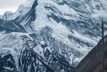 【6人包车纯玩团 不含门票及区间车】喀什+克州冰川公园一日游【旅行社承诺不进购物店 不擦边 景区自由纯玩 报名即成团】