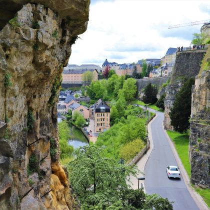 比利时布鲁塞尔往返+卢森堡+迪南小镇一日游【中文包车上门接】