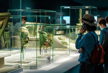 熊猫基地+三星堆博物馆一日游【2-8人独立小团】【[纯玩服务引领者]品质纯玩丨只把时间留给游玩景点丨一价全含】