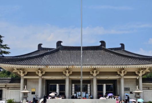 陕西历史博物馆陪同讲解【/深度讲解/无线耳麦/多套餐可选】【[时间灵活]上午场10:00.下午场14:00.沉浸式解说】