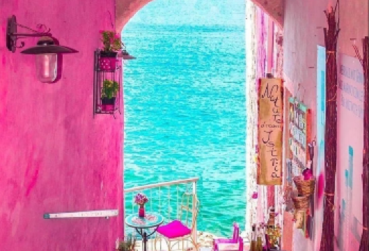 罗维尼圣尤菲米娅的光影与港口的风(圣尤菲米娅教堂+港口) 【[定制包车游]专享中文司机独立包车，市区范围酒店上门接送，行程路线天数可根据个人需求调整。】