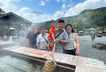 宜兰出发蘭陽動植物+传艺中心+虎牌米粉+珍奶文化館(保姆车)【A 近距离与可爱动物互动,室内温室就算下雨也不怕,也有植物 DIY 课程。 B走进台湾传统文化园区】