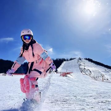 照金国际滑雪场一日游 【包车+滑雪门票】- 白场不限时