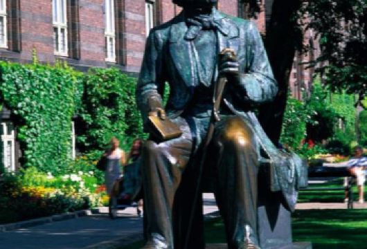 丹麦哥本哈根阿美琳堡宫+新港一日游/行程可调-可多日游【精选热门景点，高效游玩不走回头路，深度了解文化内涵，贴心服务保障，轻松享受旅程，性价比超高的旅行。】