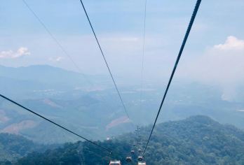 越南岘港-巴拿山-佛手桥-美山遗址一日游【超美仙境】【酒店接送，行程可调】