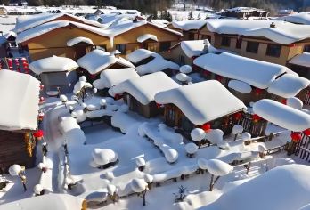哈尔滨-大秃顶子山-雪乡 一日游（7 - 13人精品小包团)【7 - 13人精致小团，拒绝人挤人，行程节奏自由掌控，专属感拉满！】