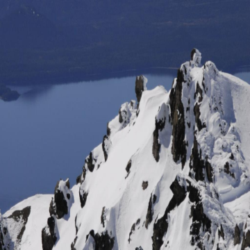 阿根廷巴里洛切弗里亚斯湖一日游bed