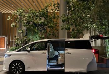 香港包车/散拼一日游【包车指定埃尔法+上门接送+丝滑过关】【[头等舱级座驾·全系埃尔法尊享出行]深圳全市范围（含南山、福田、罗湖等）支持酒店/民宿/机场接送】