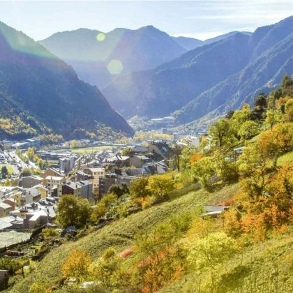 安道尔+法国比利牛斯山地区一日游【一日跨三国+巴塞罗那往返】