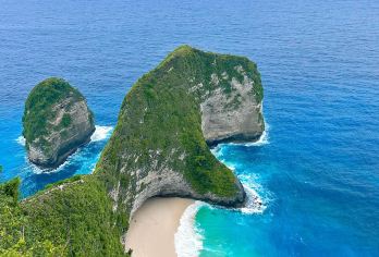 巴厘岛佩妮达岛+蓝梦岛双岛一日游【佩尼达精灵坠崖/恶魔眼泪】【[自营专属享受]码头有中英印接待帮助登记取票安排，中文客户服务群全程衔接安排；可选中文导游。】