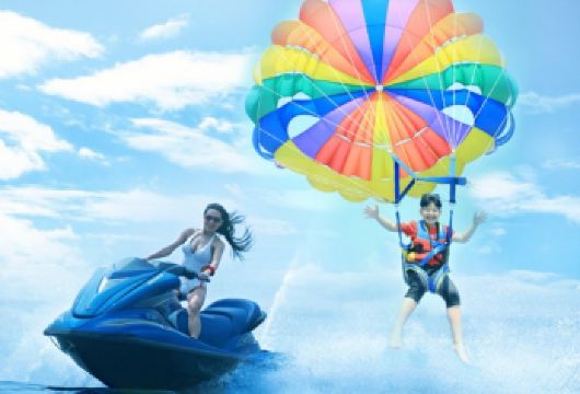 三亚亚龙湾潜水【深潜+浮潜+摩托艇/飞龙+香蕉船+冲浪】【一价全包玩“赚”亚龙湾潜水、摩托艇、香蕉船、皮划艇、冲浪等多项海上项目】