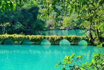 荔波小七孔景区一日游【私家团包车游+专车出行+上门接送】【一单一团，独立包车，纯玩随心游】