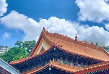 香港赤柱+黄大仙祠+金紫荆【9小时包车+向导-可自定义行程】【定制路线​：无需受限于公共交通时刻表，增加小众景点停留时间】