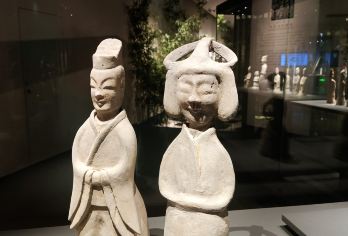 【私家团+“古今说”2h人工讲解】六朝博物馆-无线耳机不含票【[私家包团]集合时间您来定，下单后，我们联系您◆◆◆约集合时间◆◆◆，或者主动找在线客服◆沟通集合时】