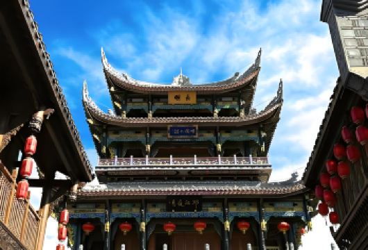 西昌邛海泸山+建昌古城包车一日游【行程灵活，无需换乘，可根据兴趣调整景点停留时间，节省体力，适合老人和小孩，轻松覆盖多景点。】