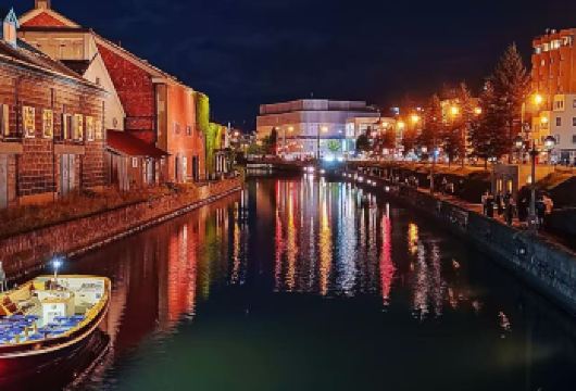 日本北海道小樽堺町通+天狗山+八音盒堂【中文司机+札幌往返】【尊享一对一高端行程定制，豪华包车专属礼遇，专业旅行顾问24小时恭候垂询。】