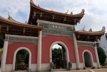 泉州+开元寺+南少林寺+西街+洛阳桥【泉州市区景点任选】【独立成团，专车专用，往返接送，纯玩，没有时间限制，晚起慢玩 行程超自由，景点任选】