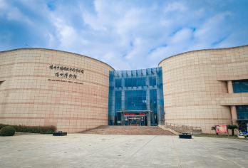 扬州双博半日游【精品小团 讲述一城历史 约2小时】【精品导师讲解 带您品味千年扬城历史】